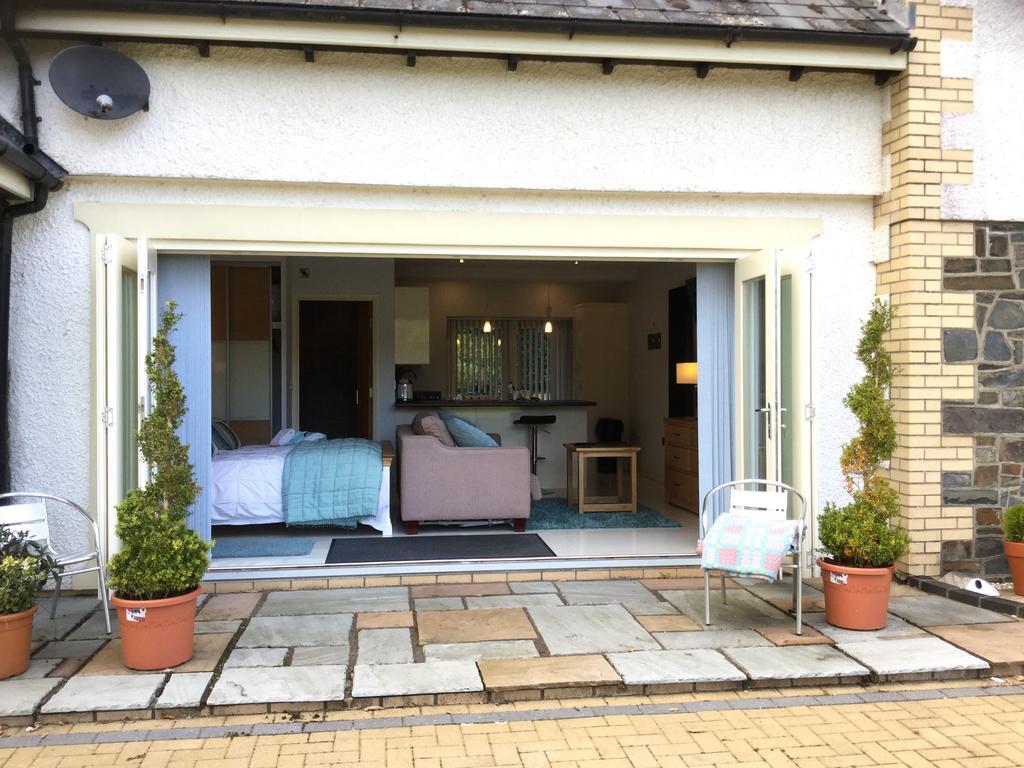 אבריסטוויט Plas Y Dderwen Bed And Breakfast מראה חיצוני תמונה