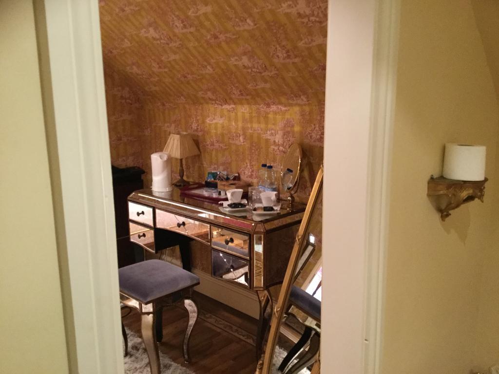 אבריסטוויט Plas Y Dderwen Bed And Breakfast חדר תמונה